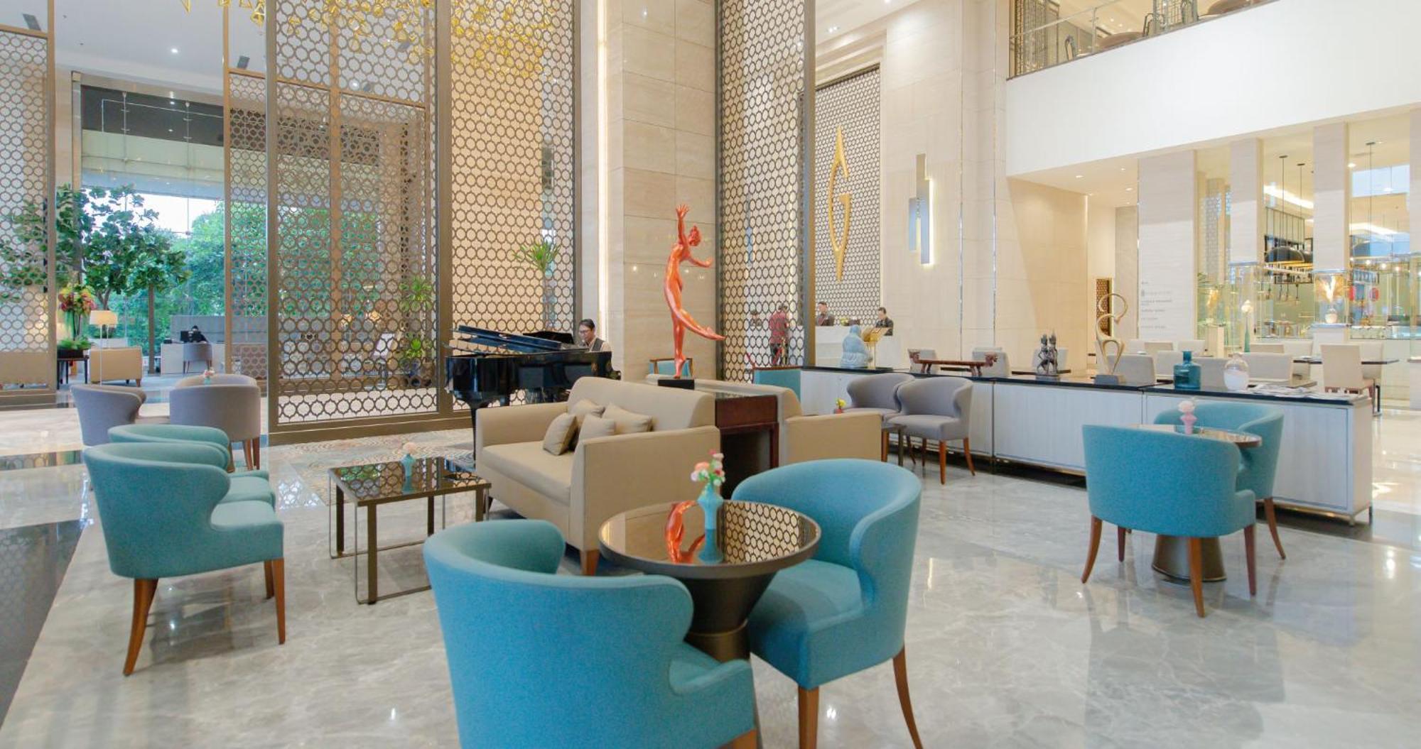 Gumaya Tower Hotel เซอมารัง ภายนอก รูปภาพ